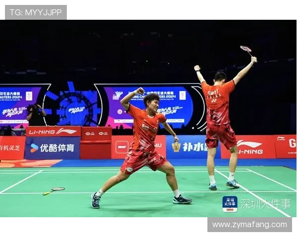深圳羽毛球队整体表现分析：压制对手与自身失误的得失之道