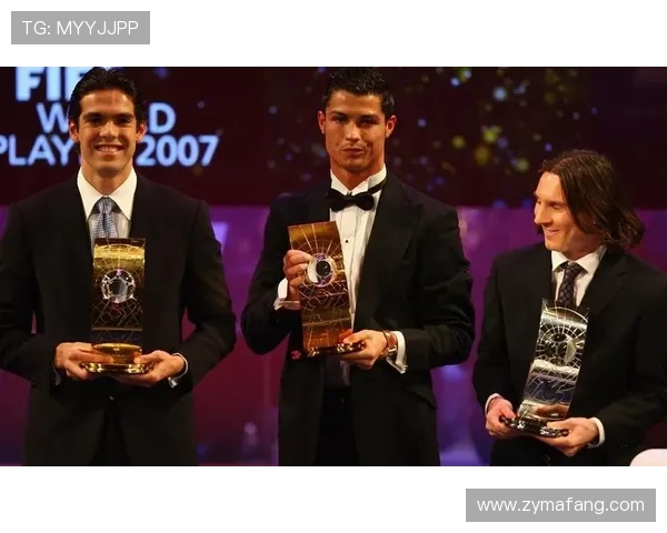 北京足球明星榜单揭晓前十名球员实力分析与成就回顾