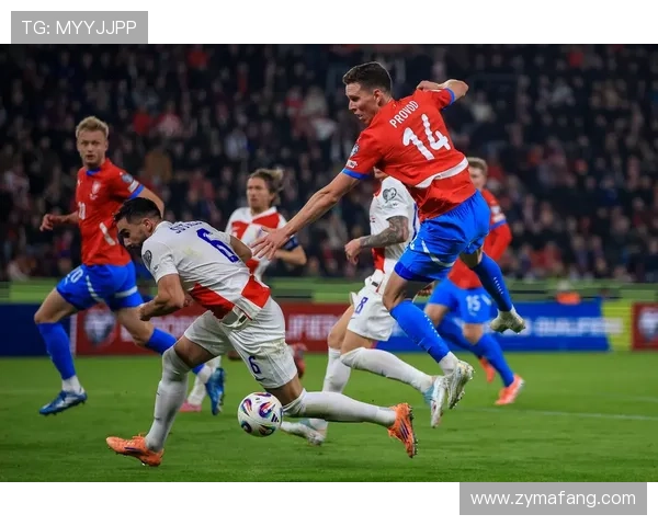 韩国与捷克足球明星的实力对比与排名分析